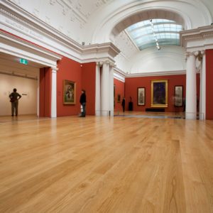 wooden-floor-for-commercial-space